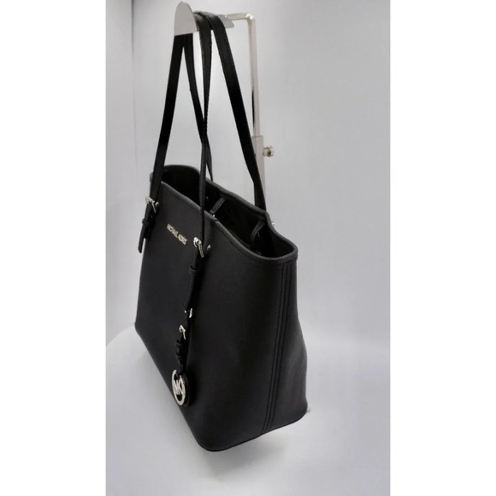 Michael Kors Voyager Medium Tote Bag Black Saffiano Leather Silver‎ Tone 37-03